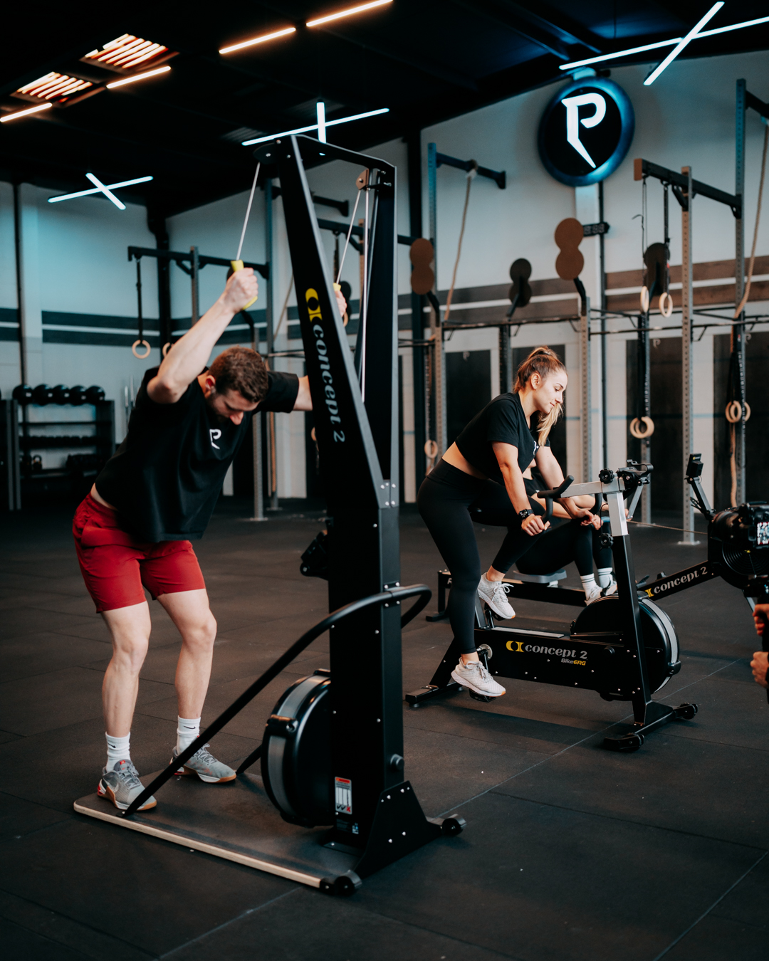 Mitglieder und Coaches beim Training bei Peak Vitality Heidelberg